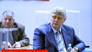 Reacția LPF în cazul anchetării lui Dragomir: "Au ridicat înscrisuri privind pretinse infracțiuni săvârșite pe parcursul mandatului lui Dragomir"