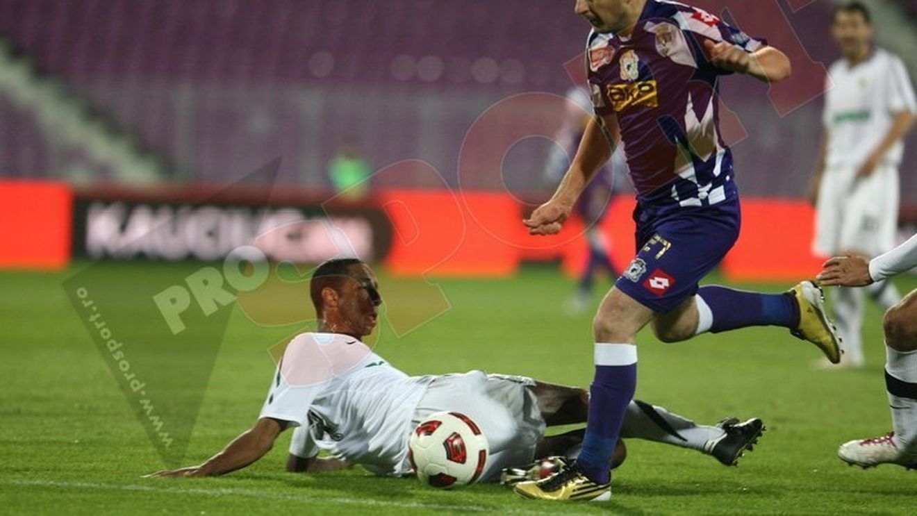 Farmecul studenției: FC Timișoara - "U" Cluj 2-2