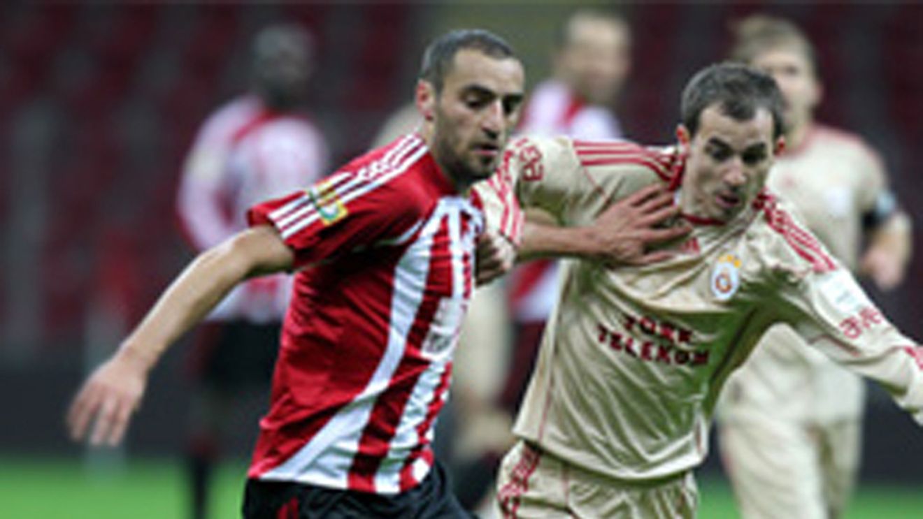 "Stancu a atras atenția prin viteza sa și prin driblingurile pe spații înguste!"** Vezi cifrele atacantului la debut