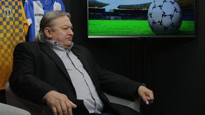 EXCLUSIV | Lupu a nominalizat fotbalistul său preferat de la Dinamo. "Nu înțeleg ce s-a întâmplat cu el în ultimul timp"