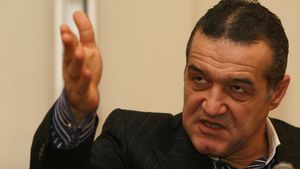 Becali: "Iancu poate să oferteze pe cine vrea"
