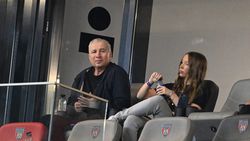 Dan Petrescu s-a întors pe stadion și a dat verdictul despre viitoarea campioană din Superliga: „Tot timpul e favorită!”