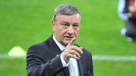 Sandu nu renunță la șefia FRF:** "Mai am doi ani de mandat"