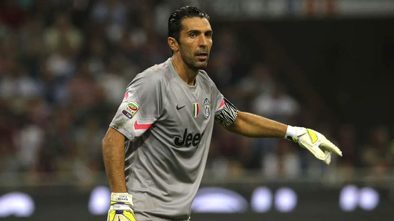 Pe viață la Juventus. Buffon a semnat un nou contract cu 