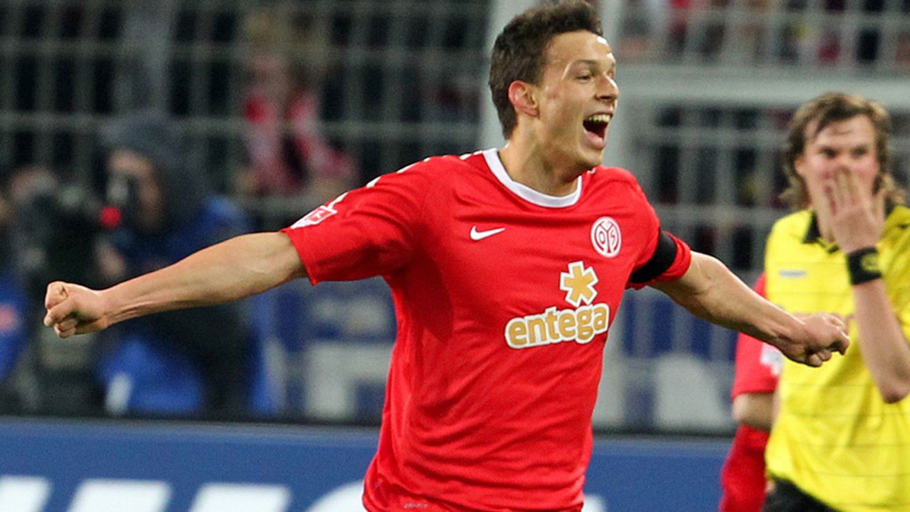 Mainz s-a chinuit cu o echipă de liga a cincea **și s-a calificat cu emoții în 16-imile Cupei