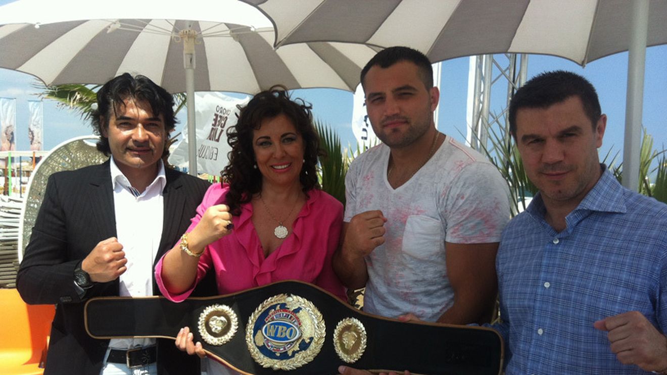 Cristian Ciocan "Hammer", meci de box cu o.. doamnă