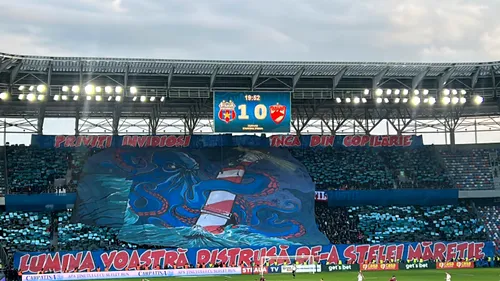 Scenografii spectaculoase ale celor două peluze de la noul derby CSA Steaua - Dinamo! „Sentimente aparte” versus „Priviți invidioși încă din copilărie” | VIDEO