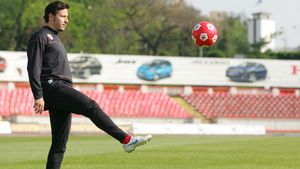 Pildele "Prințului" Cristea:** "Fă-te fotbalist ca să ai bani!"