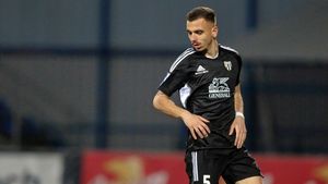 CFC Argeș, achiziție importantă! A adus un fundaș străin convocat constant la echipa națională și triplu campion
