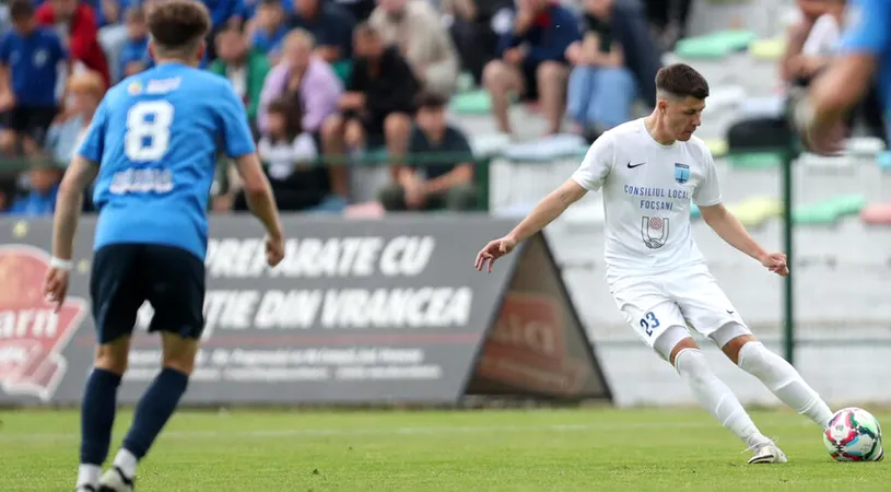CSM Focșani reacționează în urma declarației jucătorului Ciprian Perju. ”I-am oferit un contract decent pentru Liga 2. Nu a fost de acord, ne-am strâns mâna și am crezut că ne-am despărțit prietenește”