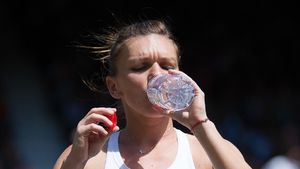 Simona Halep, sfidare supremă la adresa acuzatorilor în așteptarea deciziei în procesul de dopaj: „Pentru îmbunătățirea digestiei!" Ce produse promovează românca | VIDEO