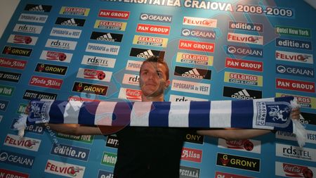 FOTO** Craiova liliputană: Gargorov a semnat cu Universitatea "La anul, vreau să joc în Europa"