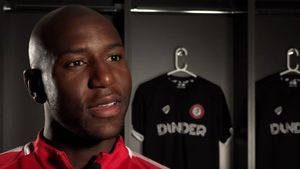 Benik Afobe de la Bristol City, lovit de o tragedie fără margini! Fiica lui a murit la vârsta de numai doi ani. Gestul emoționant făcut de ”adversarii” săi din Premier League