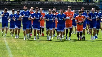 Două noutăți în lotul Corvinului, în ziua reunirii. Un portar care i-a fost adversar în play-off-ul Ligii 2, adus sub comanda lui Florin Maxim
