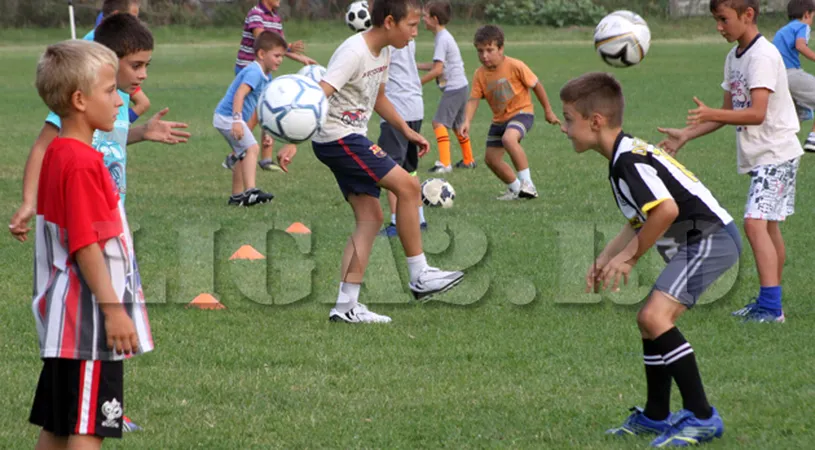 Stăruința Săgeata,** clubul unde copiii din comună fac primii pași în fotbal