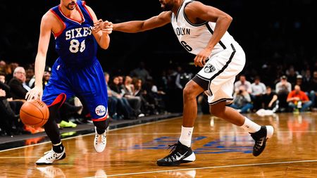 VIDEO | Cea mai slabă echipă din istorie? Philadelphia 76ers a pierdut la 53 de puncte diferență meciul cu Dallas Mavericks