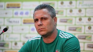 De demitere nu are frică!** Șumudică știe că i-ar face pagubă lui Adrian Porumboiu dacă ar fi destituit: "Va fi cam greu să mă dea afară"