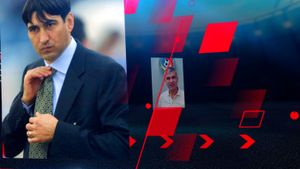 Selecționerii din „Naționala 100”. Lista celor 11 antrenori din care poți alege preferatul tău în echipa secolului! | VIDEO