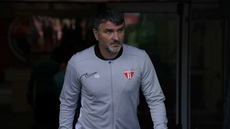 UTA a scăpat de interdicția la transferuri și are o „armă" în plus cu Oțelul, Mihalcea știe unde pot fi periculoși gălățenii!