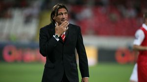 "Câinii" ar putea da lovitura cu un fundaș din Premier League!** Ce jucător ar putea veni la Dinamo în vară