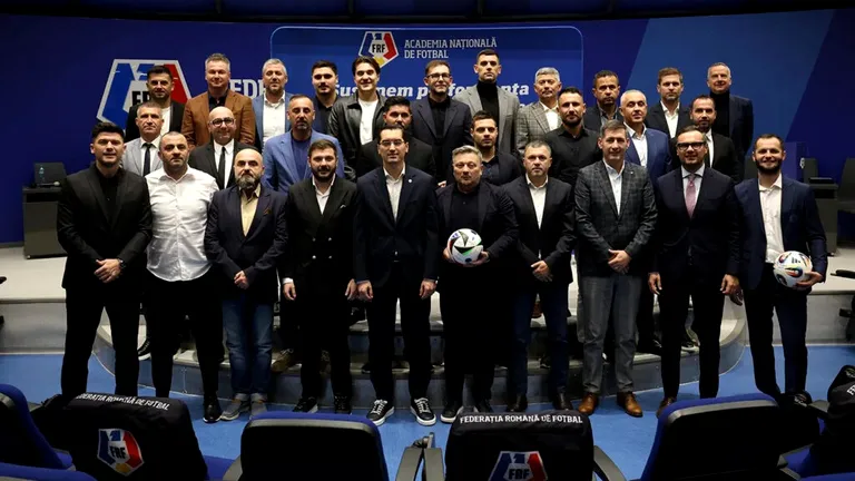 Încă o serie de directori sportivi absolviți de FRF! Dintre cluburi active acum în Liga 2, 15 au la dispoziție cel puțin un astfel de angajat certificat