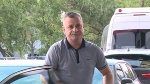 Nelu Varga anunță primul transfer pentru titlu la CFR Cluj şi confirmă informația ProSport: "E foarte bun! Ni l-am dorit mult" | EXCLUSIV