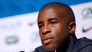 Jucătorul "născut în mare". Neobișnuita poveste a francezului Rio Antonio Mavuba, fotbalistul de Mondiale cu 11 frați și fără naționalitate
