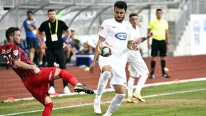 Neplătit din vară, un fost stelist a răbufnit la adresa actualului său club și condamnă ”înșelătoria legală” aprobată de stat și conducătorii fotbalului românesc. ”Insolvența face minuni. O mocirlă din care sunt convins că nu vom ieși niciodată”