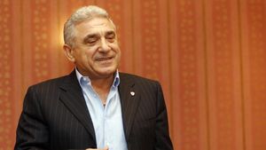 Giovanni Becali a dezvăluit de ce nu îi răspunde Darius Olaru la telefon: „E mai interesat de ziua de mâine”