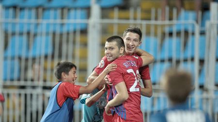 Becali dezvăluie numele jucătorului de care Reghe se putea despărți zilele astea:** "Au întrebat dacă vrem trei milioane pe el" Cine a fost ținta și de ce a căzut mutarea