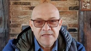 Fabulos! Gabi Balint recunoaște că FCSB este continuatoarea Stelei: „Toți știm!” + Atac la adresa lui Gigi Becali: „Aș fi râs dacă mi-ar fi trimis vreun bilețel!”