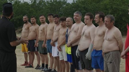 Actori microbiști: Alexandru Conovaru, Sergiu Costache și Cristian Bota - despre meciul de fotbal din filmul ȚĂNDĂRI, pasiunea pentru fotbal și preferințele lor