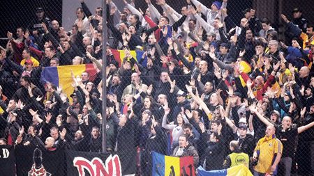 S-au epuizat biletele la tribuna I la meciul România - Bosnia