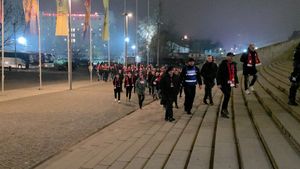 Cum au venit fanii olandezi la FCSB - Feyenoord