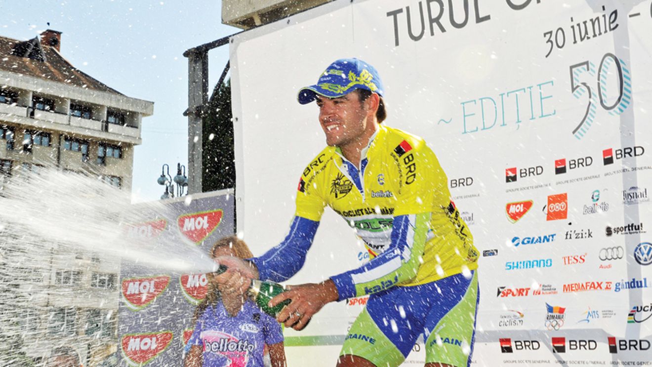 "Șef" nou în Turul Ciclist al României: grecul Bouglas a câștigat a doua etapă