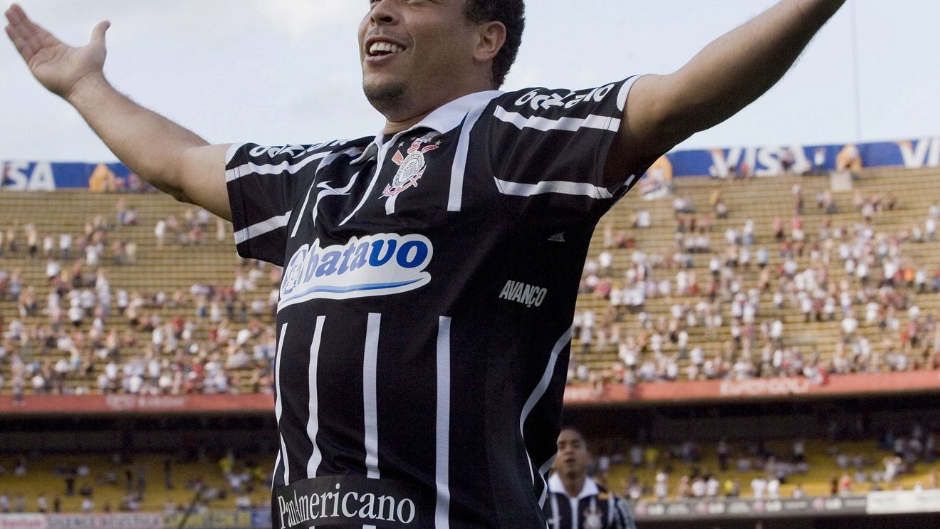 Ronaldo** se retrage în 2011