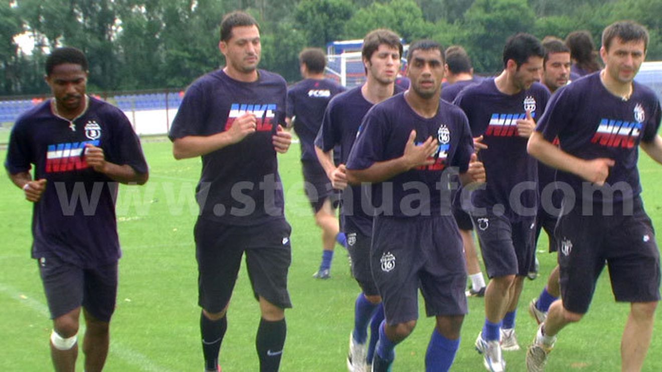 FOTO Abrudan și Rădoi, la antrenamentul Stelei!