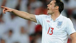 Carragher: "Nu mă deranjează vuvuzelele! Eu urlu mai tare"