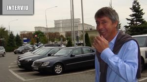 "Nu plec acum, să nu profite alții"**