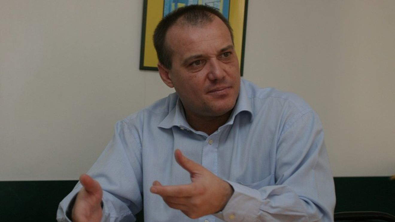 "Până ințelege Toja ce se întamplă, Gigi îl trimite la Buzău"