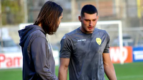 OFICIAL | FC Brașov l-a cedat pe Sebastian Micu în prima ligă. Andrei Ureche a început antrenamentele cu echipa lui Dan Alexa