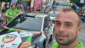 Luptă echilibrată în Raliul Sibiului! Concurență puternică pentru Simone Tempestini