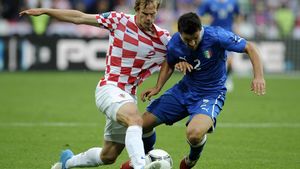 Italienii, speriați de "fantoma" unui nou 2-2!** Croații îi ironizează: "Cine are un scandal al pariurilor?" CALCULE