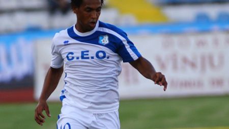 "Băi, țigane, ce facem dacă dăm gol?":) De la samba la manea. Cum i-a învățat Eric pe 'panduri' să se bucure ca în Brazilia