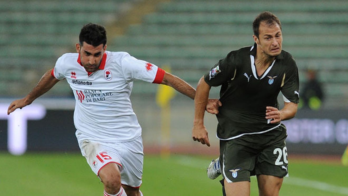 OFICIAL** Ștefan Radu și-a prelungit contractul cu Lazio până în 2016! Vezi ce salariu va avea