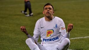 Dinamo vrea să dea lovitura cu transferul lui Jefte Betancor, dar Mircea Rednic încearcă să distrugă afacerea fostului său club!