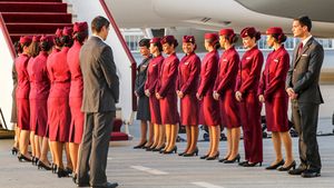 "Ne pregătim de decolare, vă rugăm să vă puneți centurile de siguranță!" Atacantul român "reprofilat" în însoțitor de bord: "E o șansă unică, vreau să văd lumea"