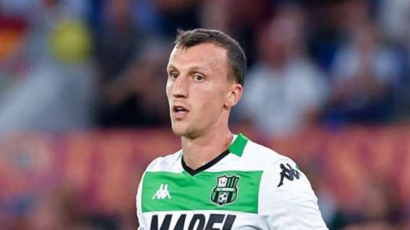 Vlad Chiricheș a jucat după 9 luni în Serie A! Sassuolo a produs surpriza și a oprit-o pe Inter din cursa pentru titlu, după o remiză cu 6 goluri