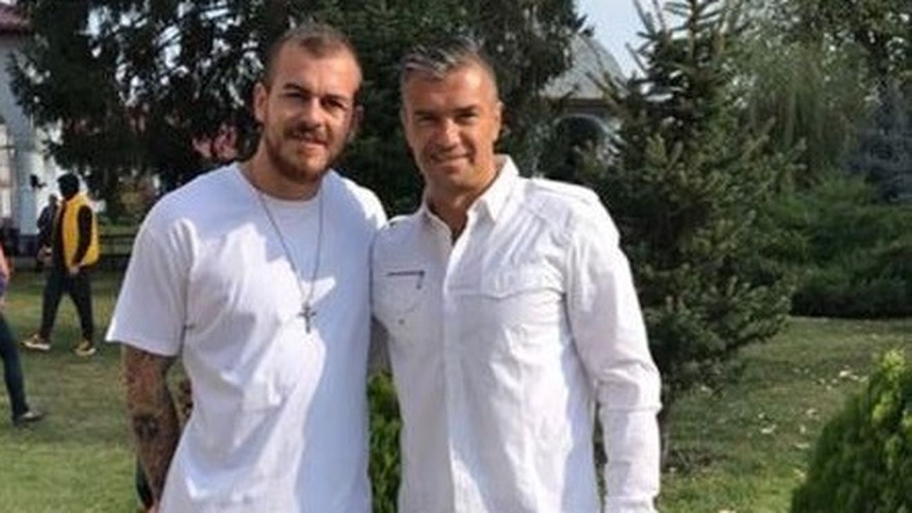 Alibec, poză "pentru Becali", alături de rivalul Pancu. FOTO | Unde a fost surprins starul FCSB-ului înaintea meciului cu ACS Poli: "Întâlnire la.."