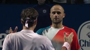 De-asta e Federer un campion uriaș! Ce i-a transmis lui Marius Copil la vestiare, imediat după finala de la Basel: "Mi-a spus că va fi acolo"
